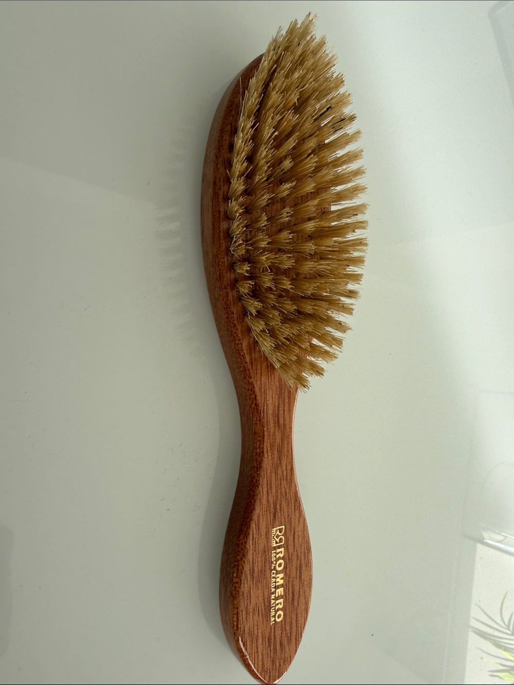 Wooden Hair Brush with %100 Natural dice boar Light-Tan Bristles